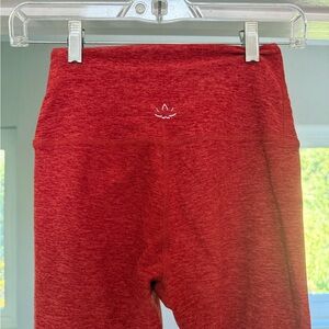 BEYOND YOGA Red Capri Leggings